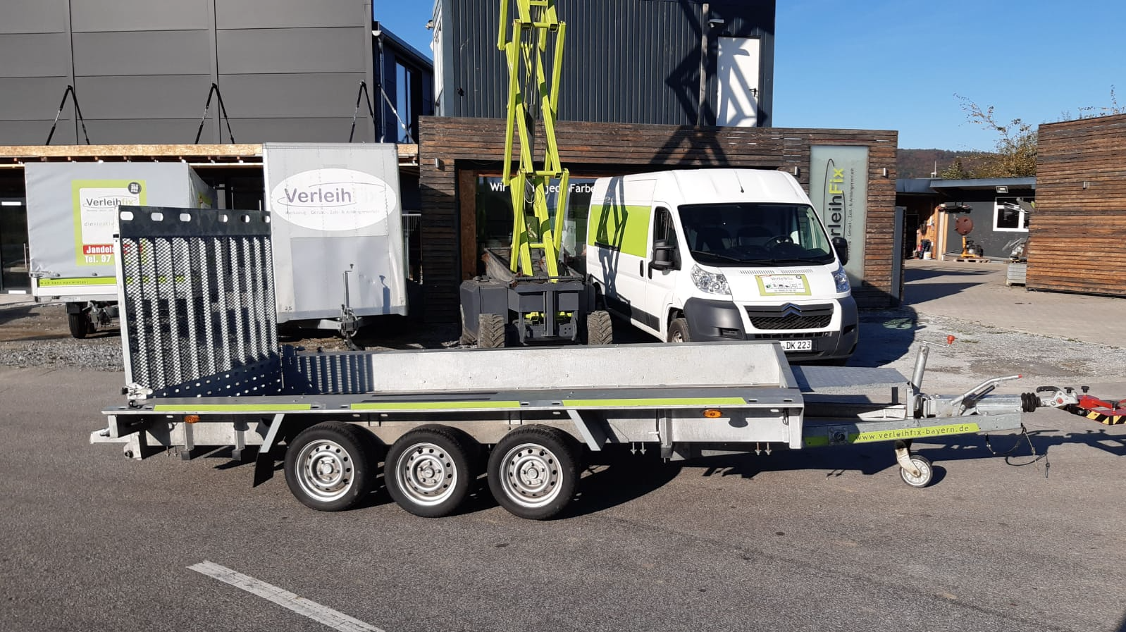 Anhänger nur zum TRANSPORT für Hebebühne – Bild 2